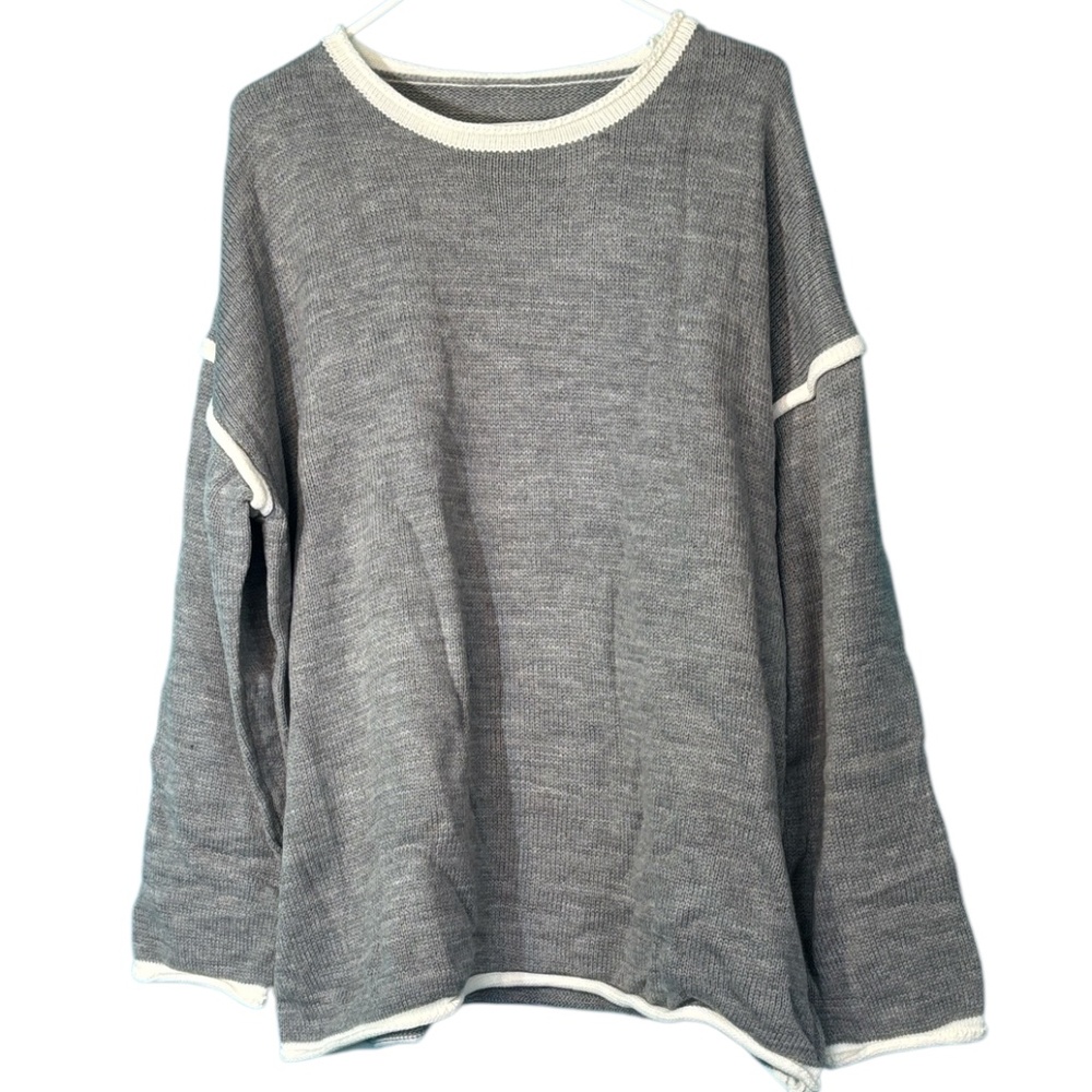 NWOT-Elegant Gray Crewneck Sweater with White Trim